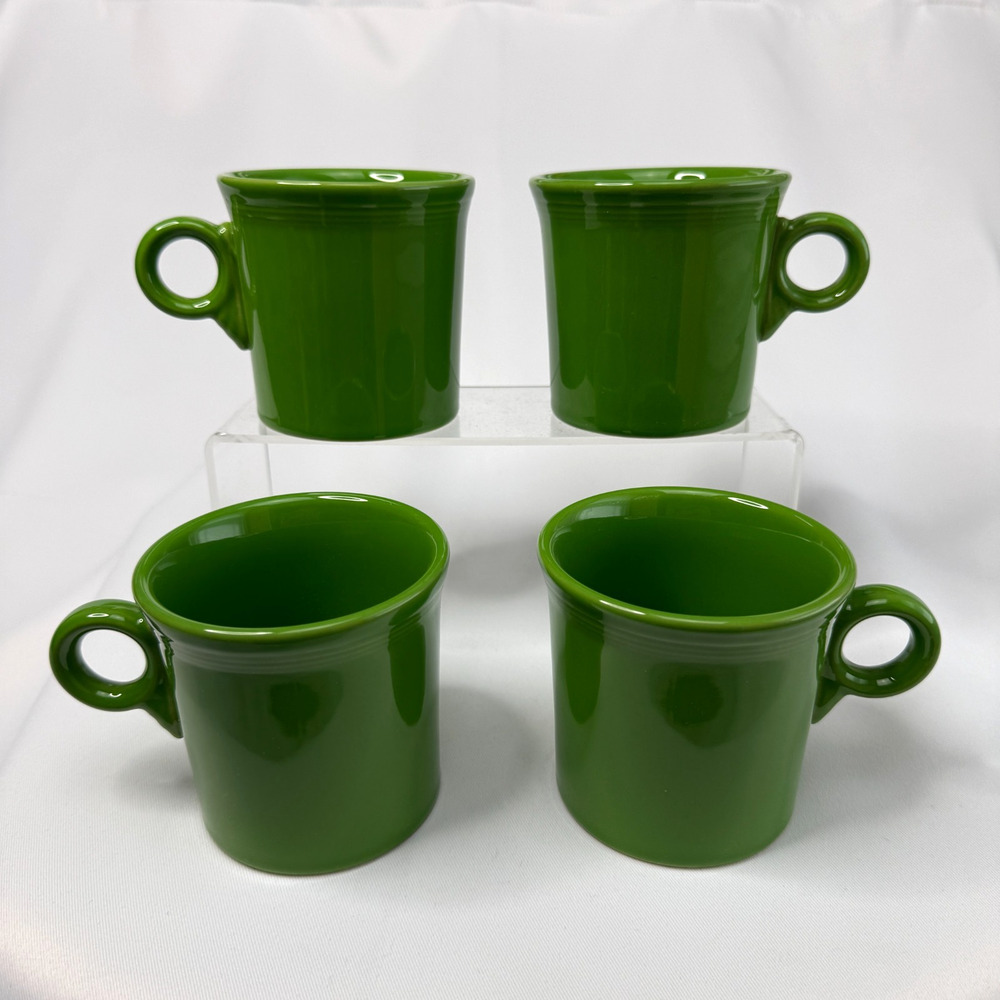 Set of 4 Fiesta Ware Mugs Shamrock Green (retired) Tom and Jerry O Ring Handle